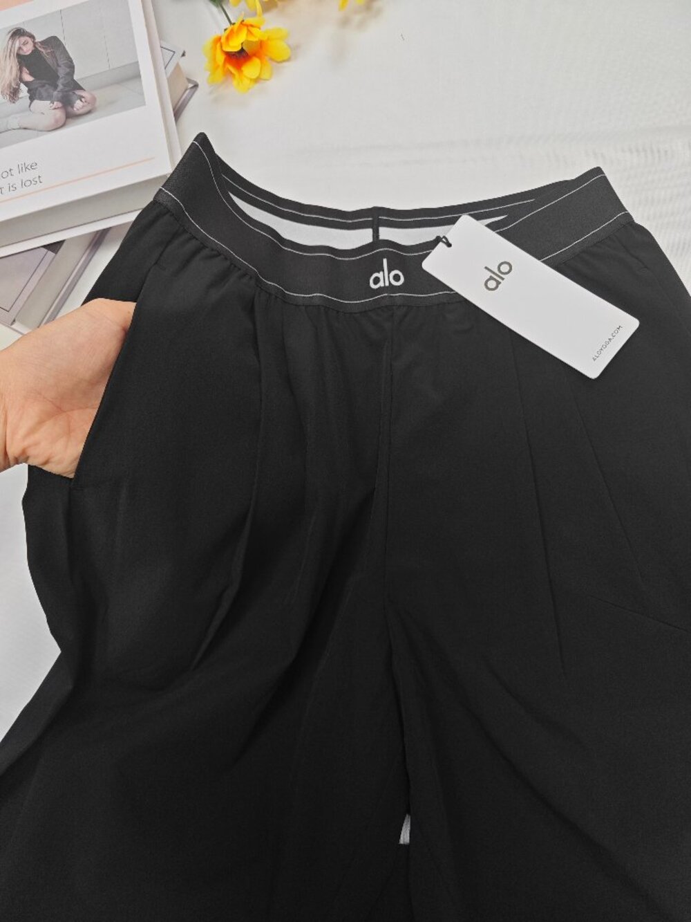 Alo Yoga Suit Up Trouser Black✅Effortless Everyday Pants NWT - Picture 4 of 7